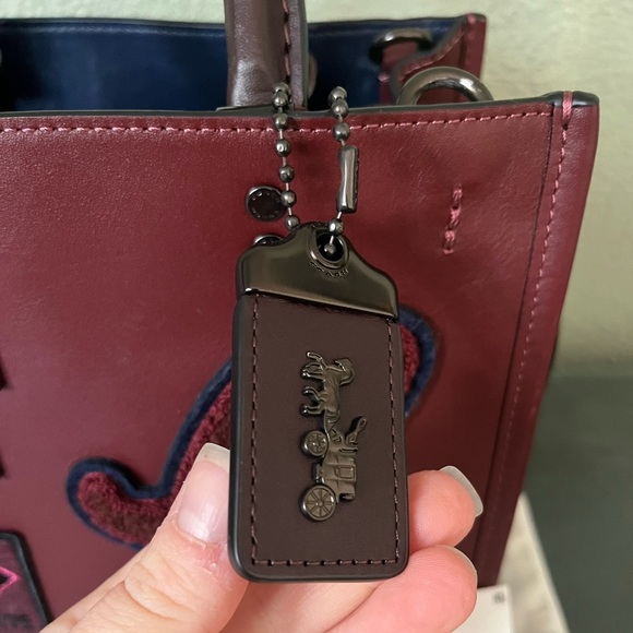 NWT Coach Varsity Rogue 25 - Picture 5 of 12